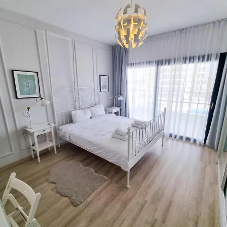Apartment Blue Lagoon In Caesar Blue Resort, Lunch 4 Pm, Fitness Center With Sauna, Heated Swimming Pool *