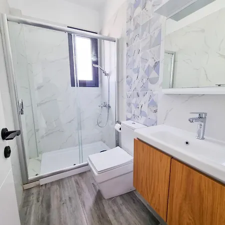 Apartment Blue Lagoon In Caesar Blue Resort, Lunch 4 Pm, Fitness Center With Sauna, Heated Swimming Pool