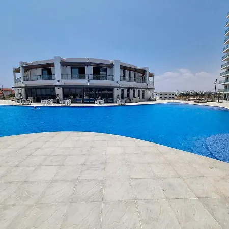 Apartment Blue Lagoon Holiday At Caesar Blue Gastria