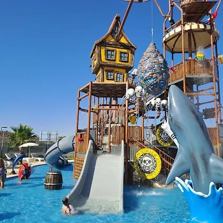 Blue Lagoon Holiday At Caesar Blue Gastria