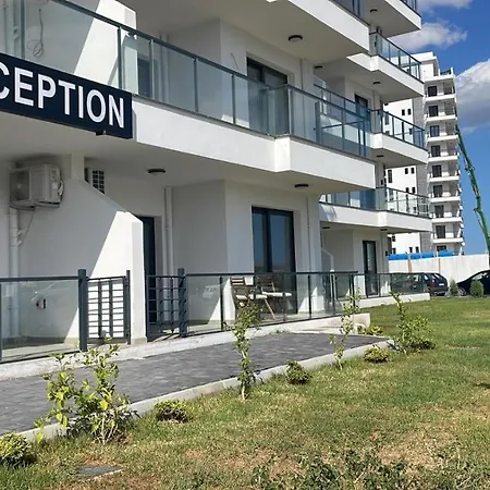 Blue Lagoon Holiday At Caesar Blue Apartment